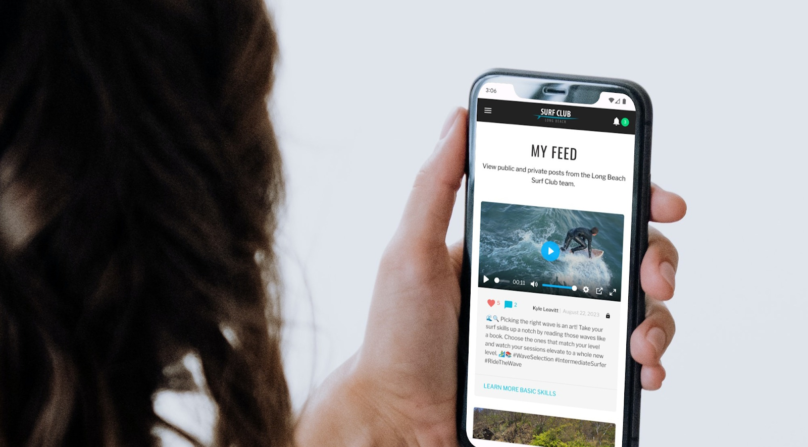 Customerhub user feed